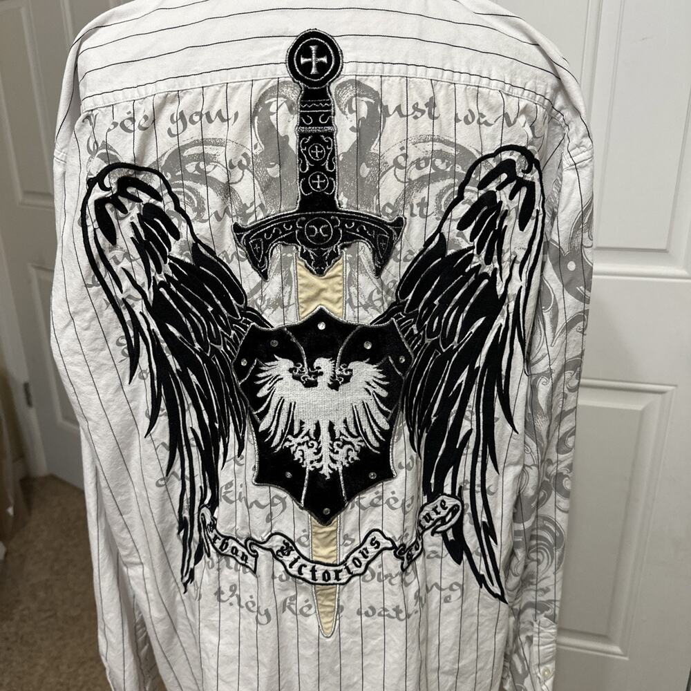 Victorious White Striped Long Sleeved Button Up. Wings And Dagger Design 3xl Men